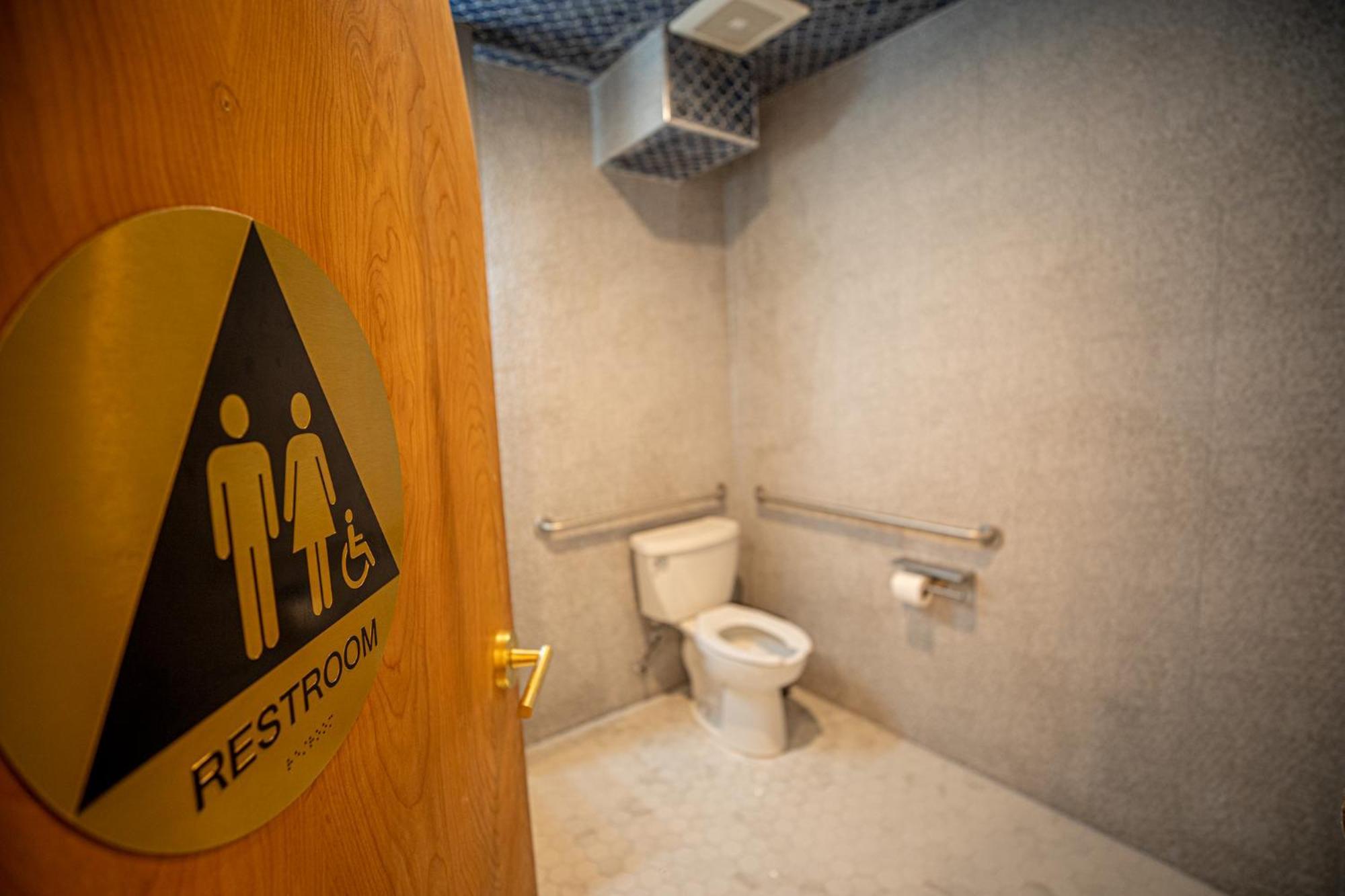 Social Stays - Santa Barbara'S First Hostel On State Street Buitenkant foto
