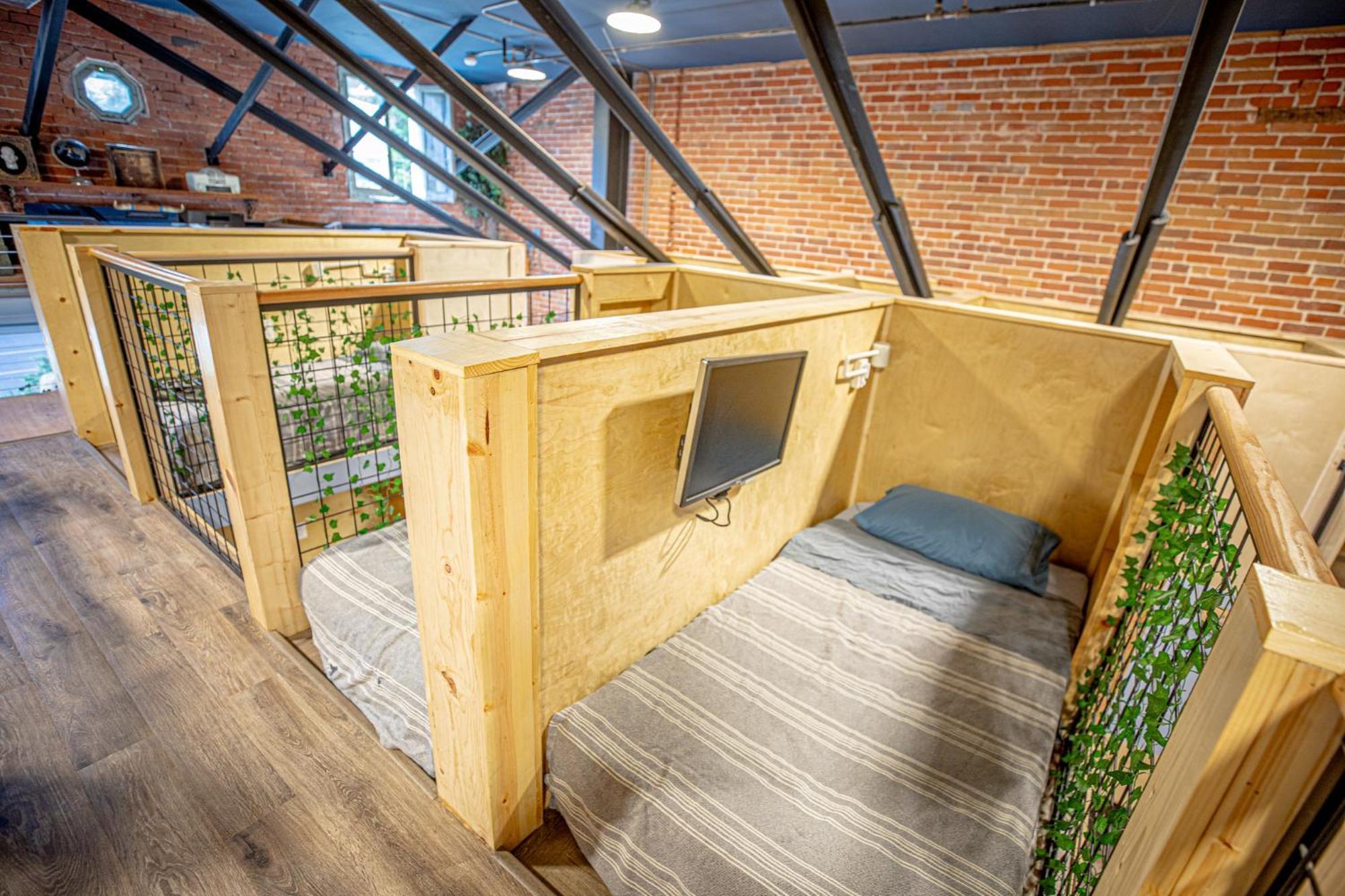 Social Stays - Santa Barbara'S First Hostel On State Street Buitenkant foto