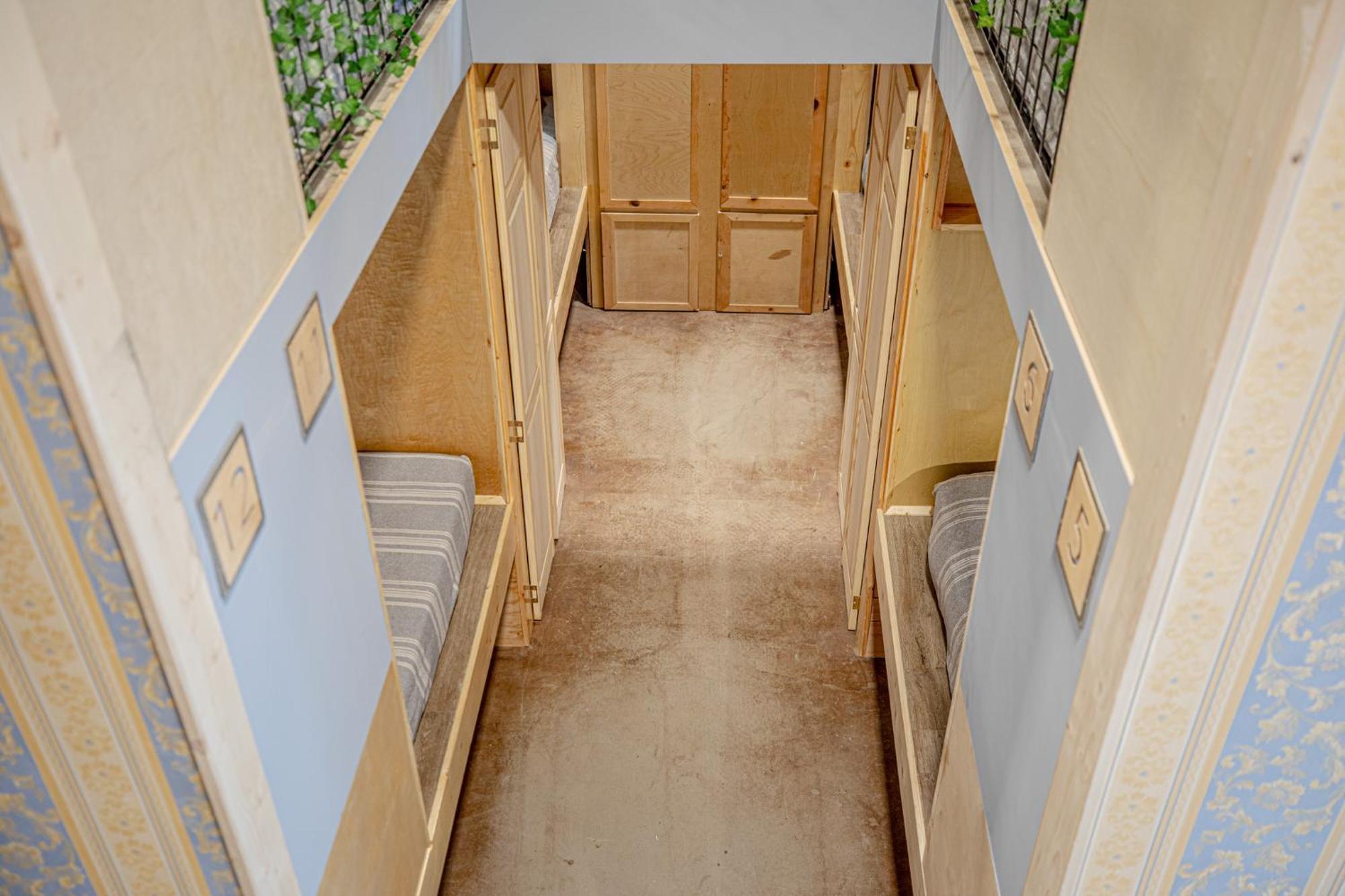 Social Stays - Santa Barbara'S First Hostel On State Street Buitenkant foto
