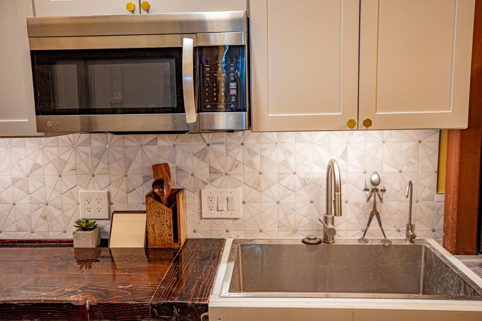Social Stays - Santa Barbara'S First Hostel On State Street Buitenkant foto
